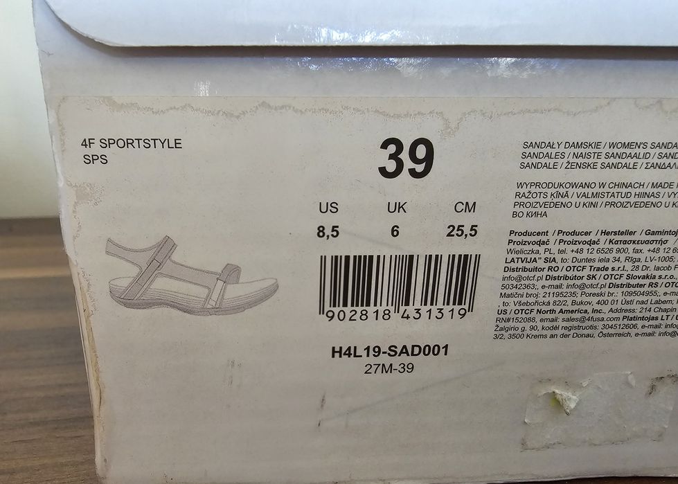 Sandałki 4F trekingowe 39 nowe,nieużywane