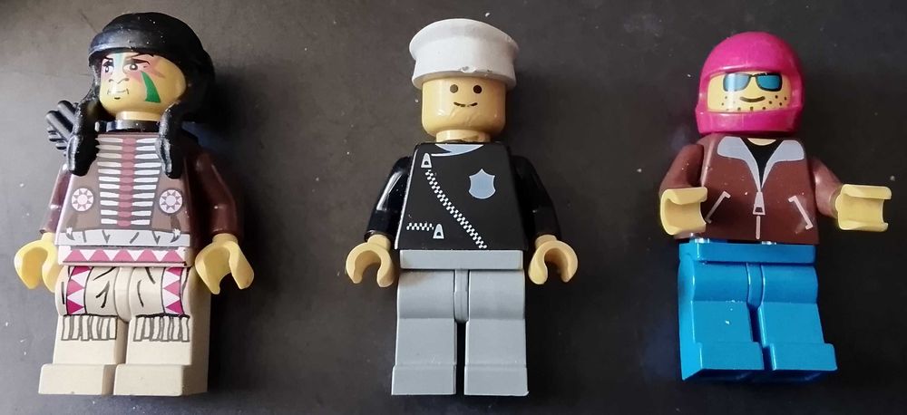 Lego 3 bonecos, usado