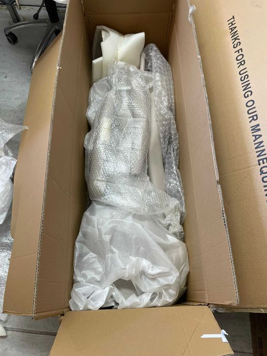 Manequim Feminino - Perfeito para Exposição e Costura