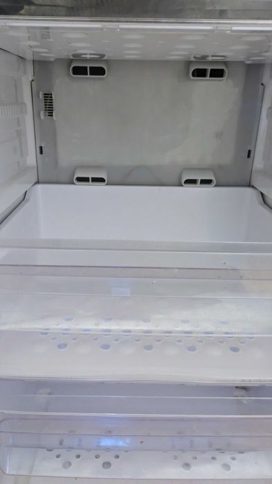 Холодильник з морозильною камерою Samsung RL48RLBSW