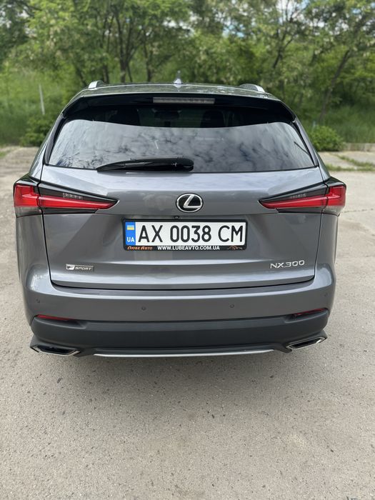 Продам авто LEXUS NX
