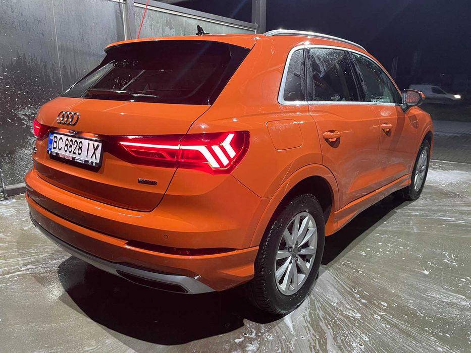 Ліхтарі Audi Q3 F3 2019-2021 USA Фари Оптика Ауді Ку3 Стопи задні