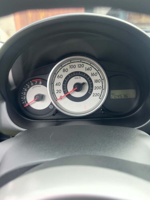 Sprzedam Mazda 2