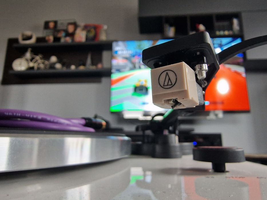 Gramofon Lenco L-87 Adapter