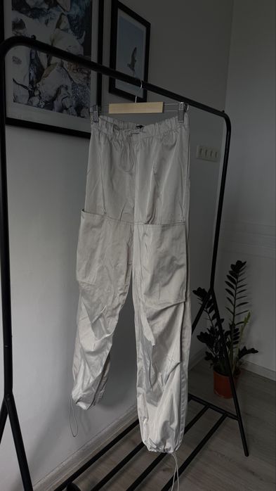 Штани Zara.