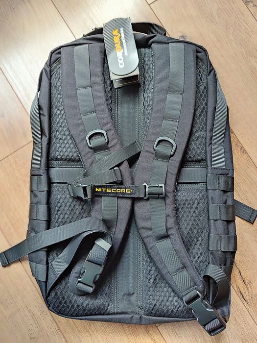 Універсальний повсякденний рюкзак Nitecore BP23 Pro