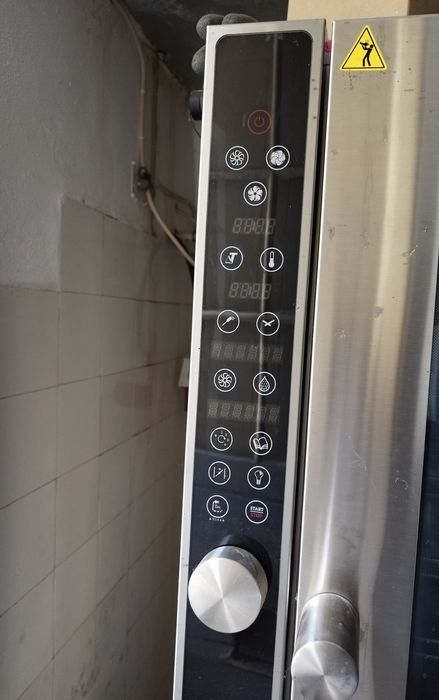 Forno de Convecção Profissional Giorik - 10 andares (inox)