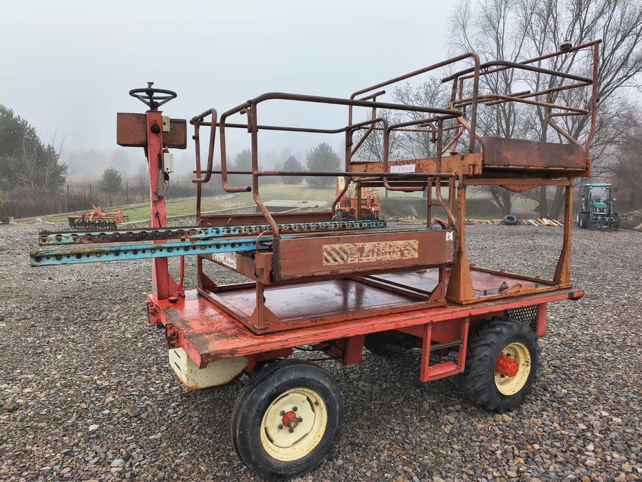 Platforma sadownicza samojezdna F.lli Festi