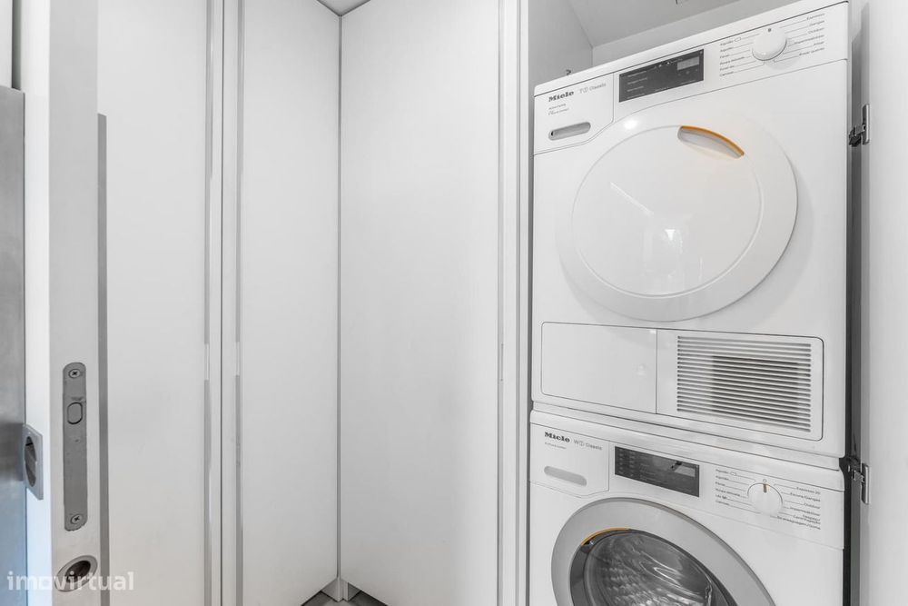 Apartamento T2 com jardim, Cascais