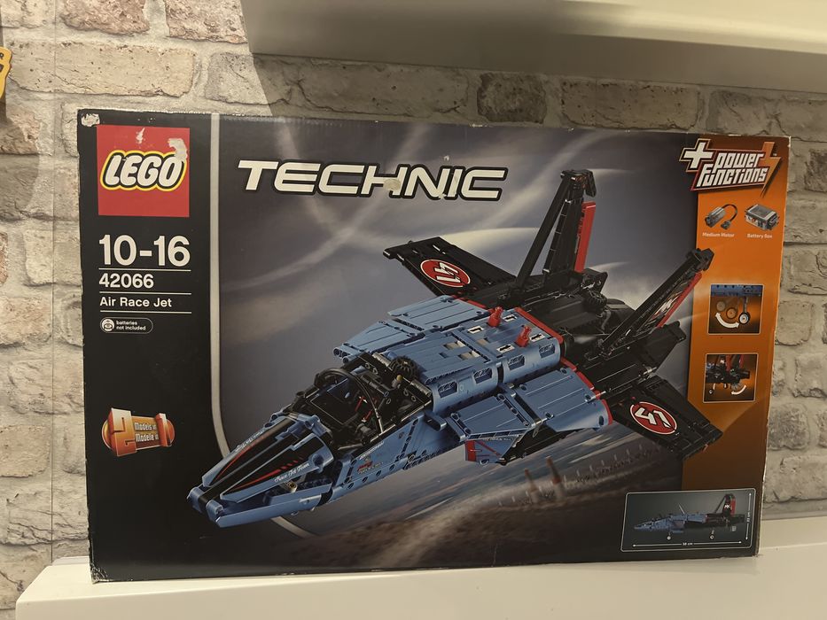Lego Technic 42066 Air race Jet