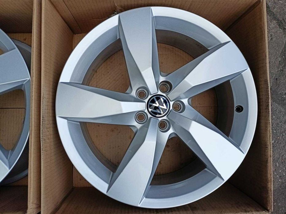 Oryginał felgi 17cali 2GM VW Polo T-Cross Taigo Virtus Taigun nr7117