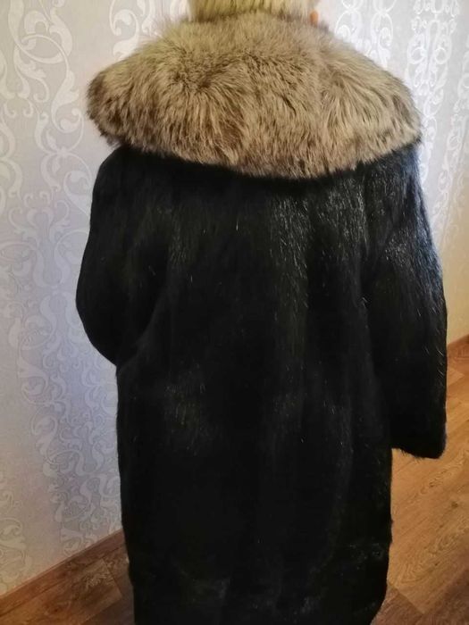 Комір із чорнобурки