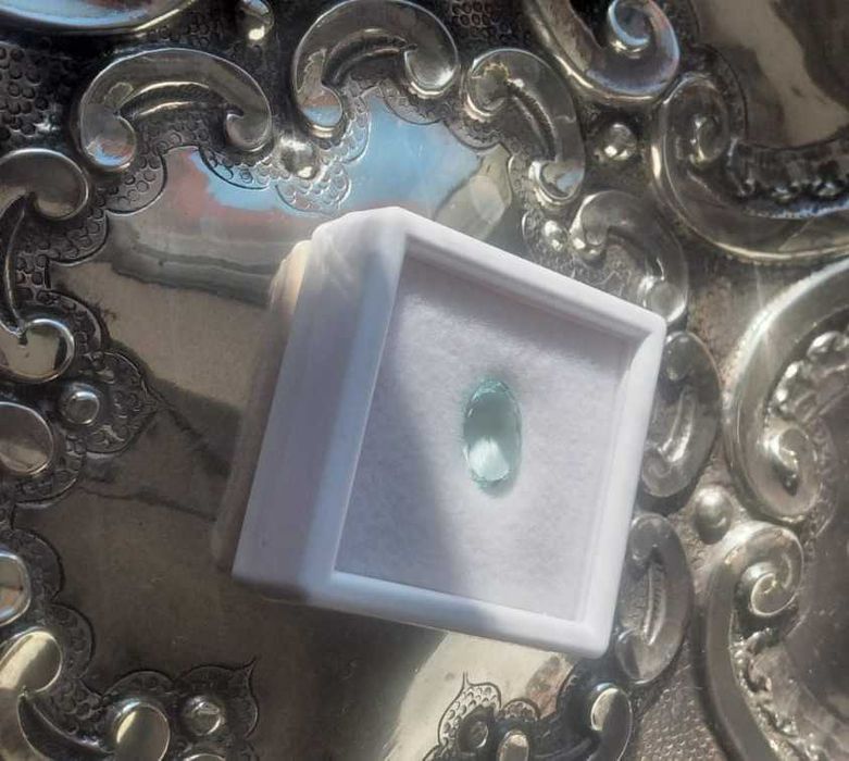 Água Marinha Natural, em talhe Oval, Peso: 3.60 cts. Gema do ano 2026