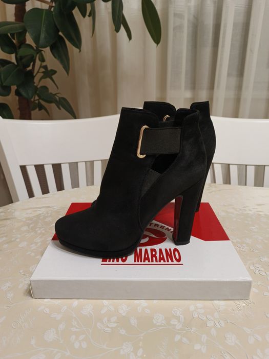 Взуття жіноче. Б/у.