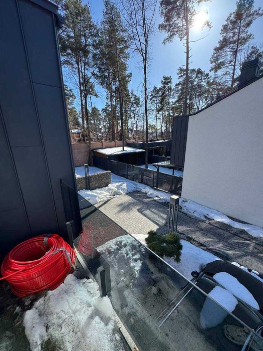 ПРОДАЖ котеджу у центрі с.Брюховичі, 135м2, центральні комунікації