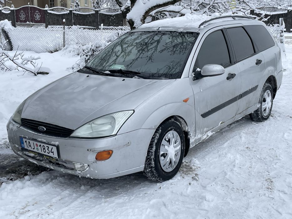ford focus 2000рiк 1.8 бензин……………………………..