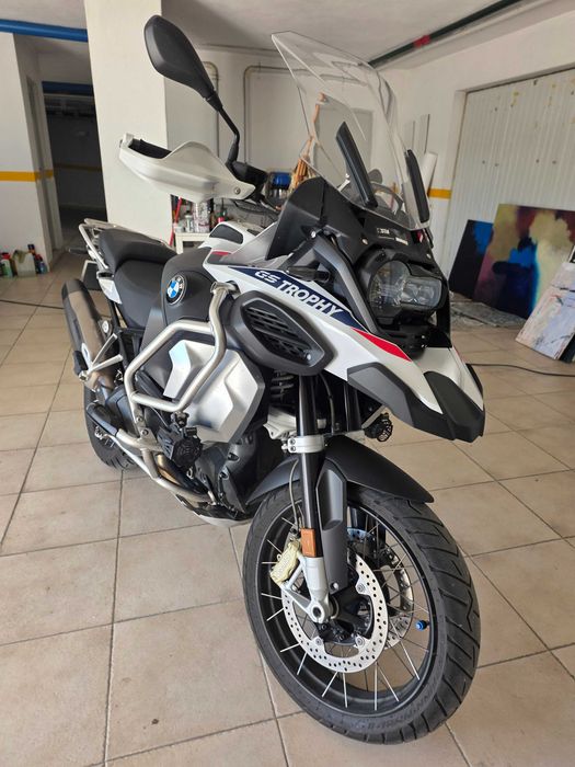 BMW R1250GS Adventure Trophy – 11/2022 – 18.000 km – Full Packs + Akrapovic