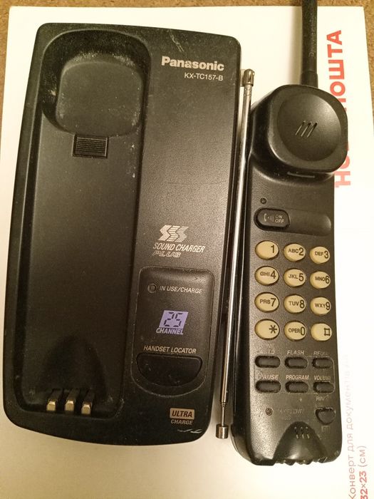 Радіотелефон Panasonic kx-tc157-b