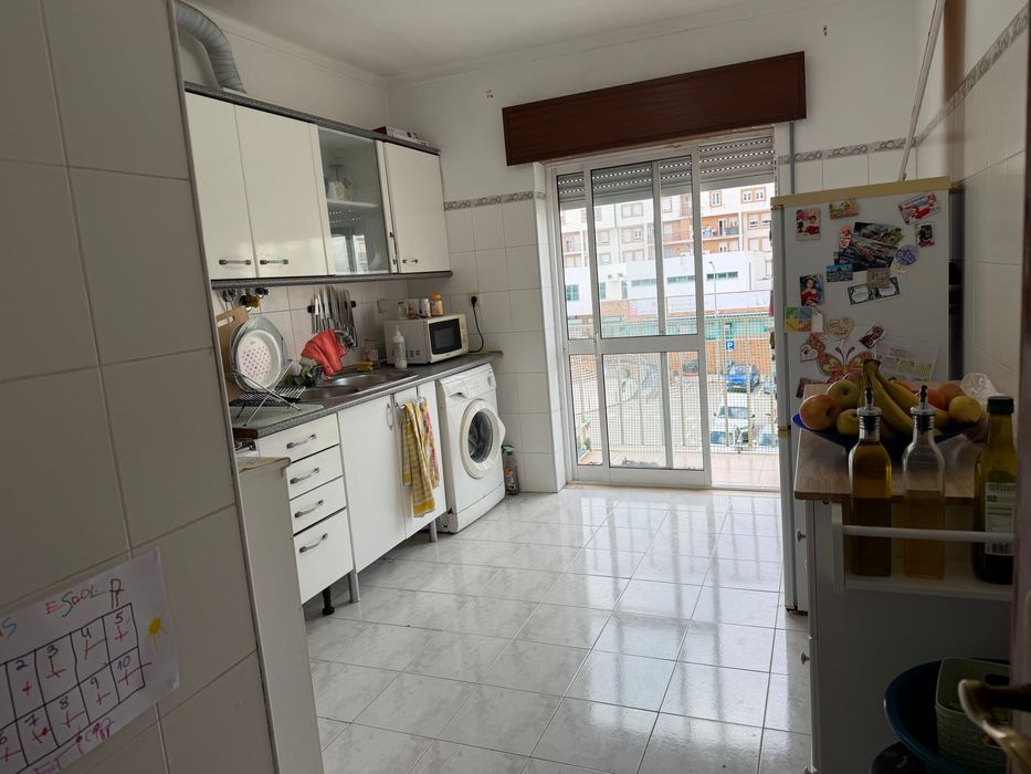 Apartamento T2 com Varanda Carregado