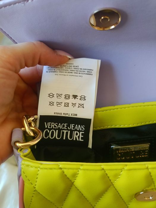 Listonoszka Versace Jeans Couture.