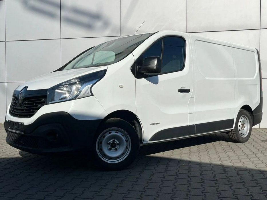 Renault Trafic  Zabudowa | Webasto | Parktronic | Hak | Klima | FV23%