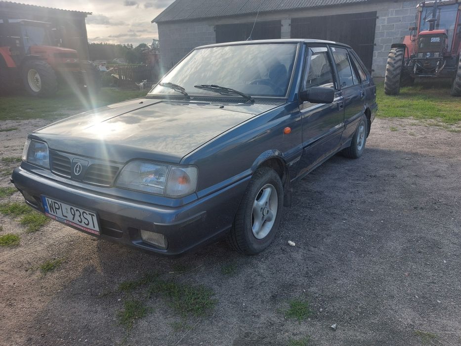 Polonez caro plus