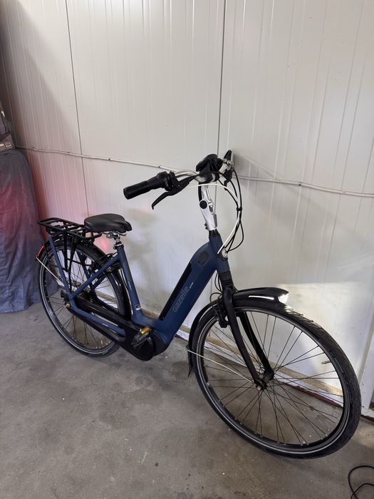 Rower elektryczny Gazelle Orange Grenoble C8 bosch 500wh cube sparta batavus