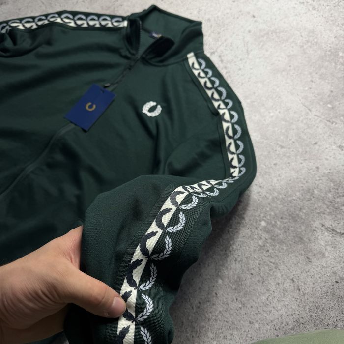 Олімпійка на лампасах зіп худі Fred Perry S,M,L,XL