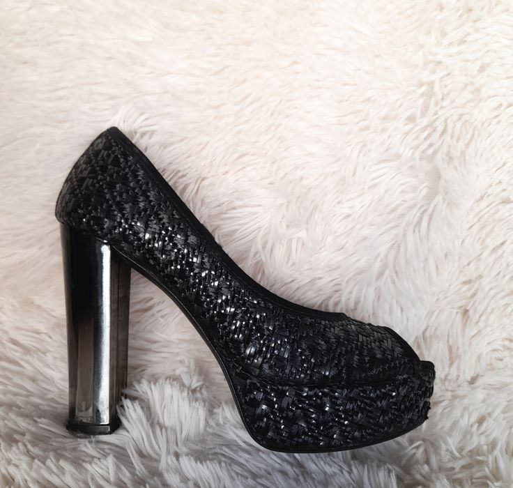 Sapatos Miss Sixty,  com plataforma. Tamanho 37