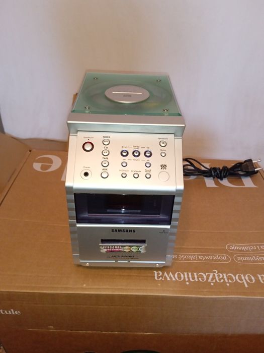 Wieża Samsung kaseta radio CD