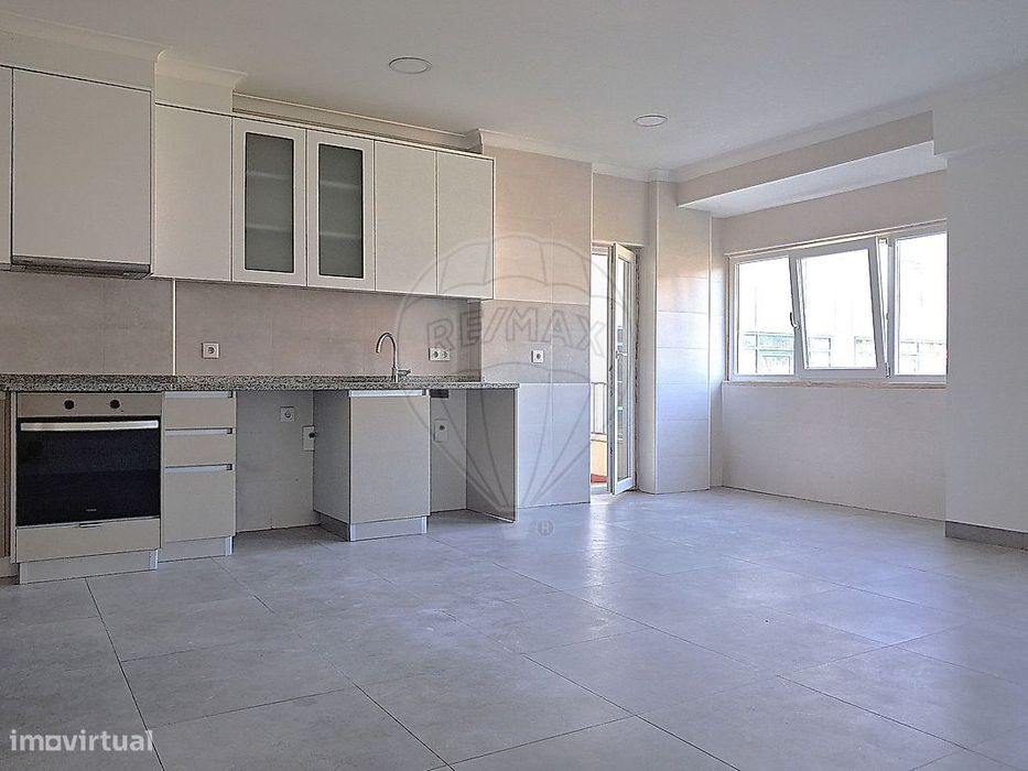 Apartamento T3 para arrendamento