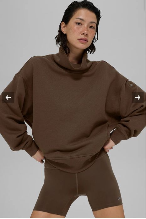 Гольф Alo Yoga Hazy Mock Neck Pullover