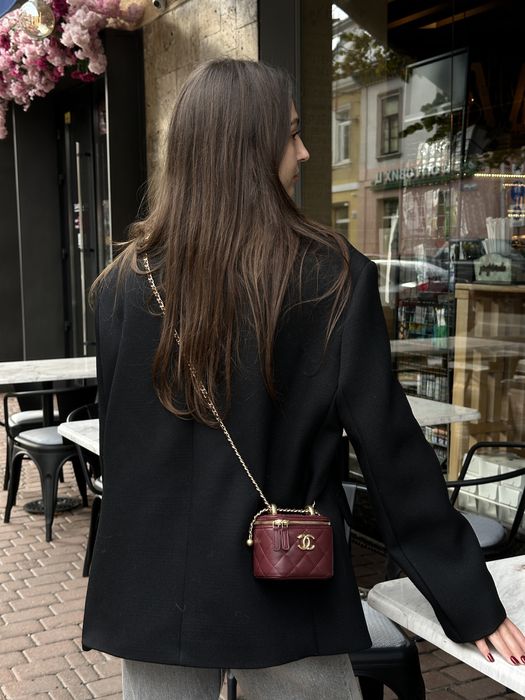 Сумка Chanel Classic Burgundy Lambskin Pearl Crush Mini Vanity Case
