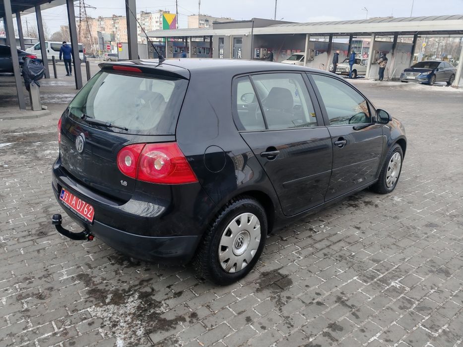 Volkswagen Golf 5 2008 рік 1.6 мпі