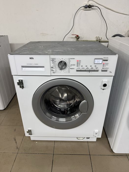 Прально/Сушильна машинка під забудову  меблі АЕГ. 7/5кг