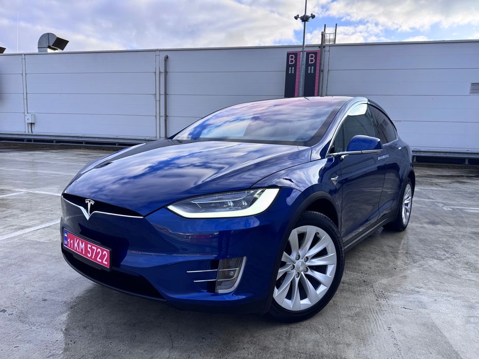 Tesla Model X Longe Range Plus 100 kWh Dual Motor (525 к.с.) AWD