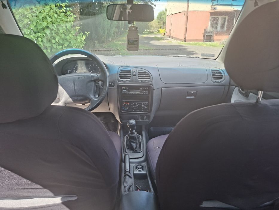 Samochód Daewoo Nubira
