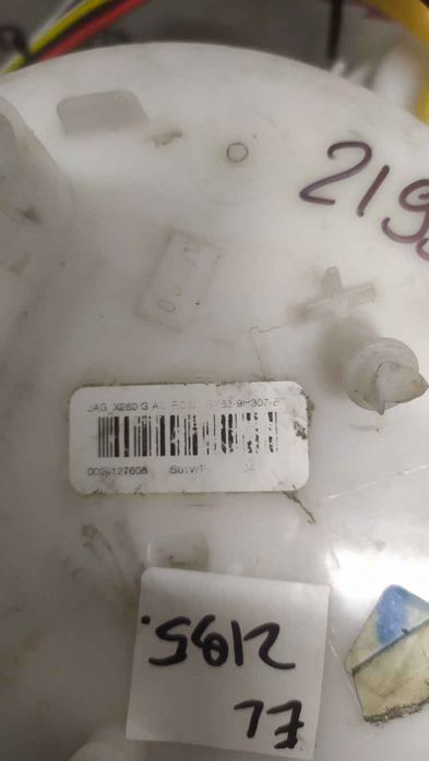 Land Rover Discovery Vogue JaguarXE XF насос паливний 3,0 v6 EL2195 t2