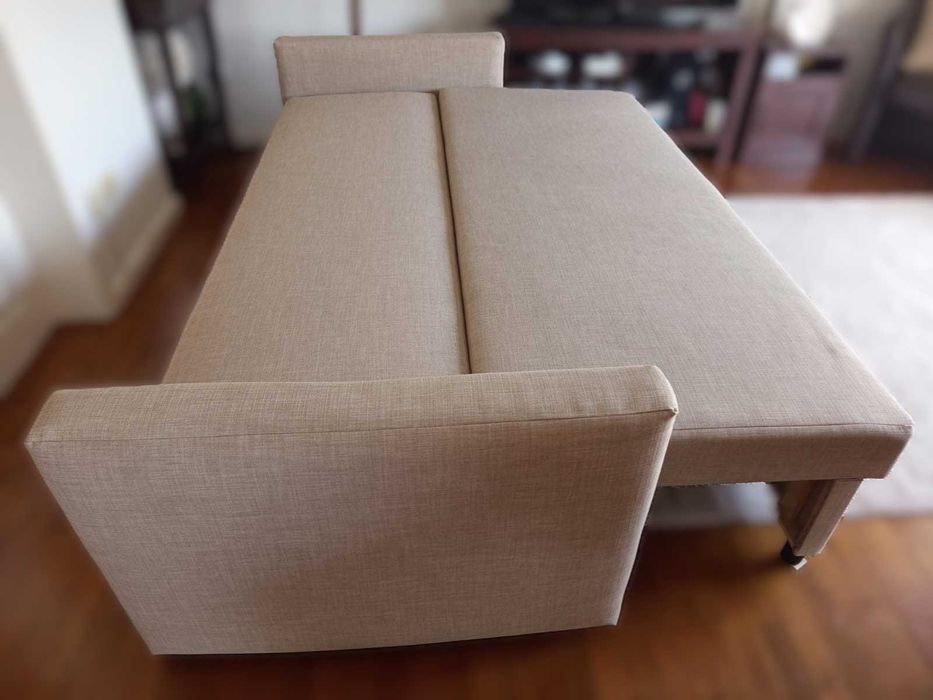 Sofá-Cama 3 lugares Bege