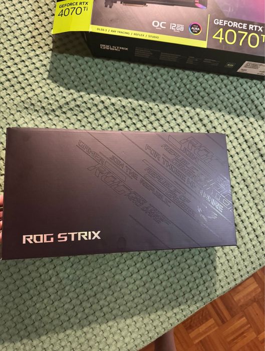 Asus Rog Strix GeForce Rtx 4070 Ti Oc