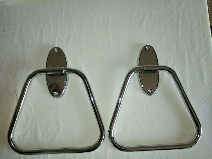 VINTAGE/RETRO - Chrome-plated metal hangers (Pack of 4 hangers)