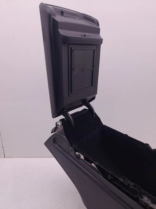 Apoio de braço TESLA Model Y (5YJY)