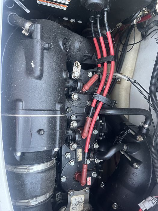 Mota de água gp1200r waverunner