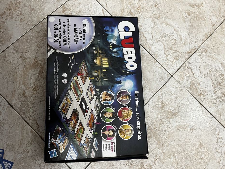 Jogo cluedo ( portugues)