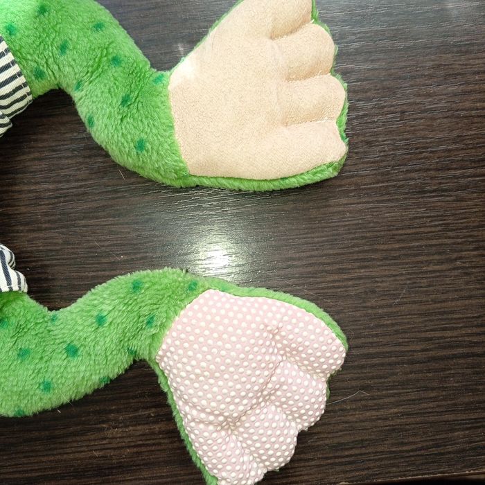 Лягушка плюшевая капитан Кроук от BOOTS