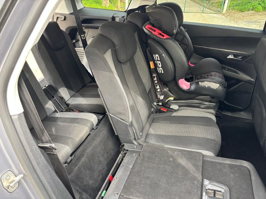 Peugeot 5008 Active Pack 1.5 blueHdi 130 cv Auto - 7lugares