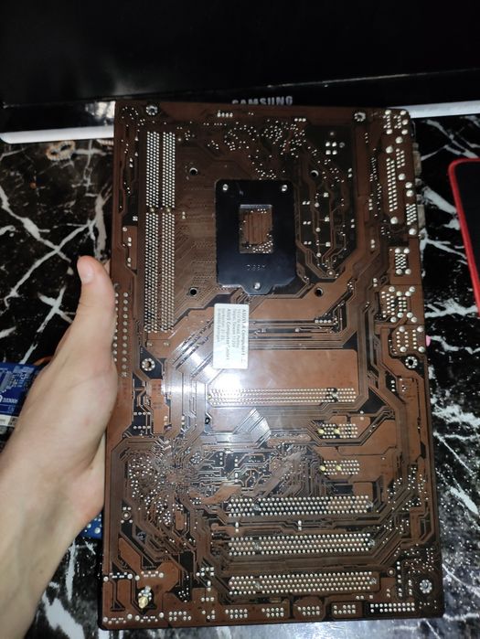 Комплект:gtx 750ti+i3 4330+ материнська плата