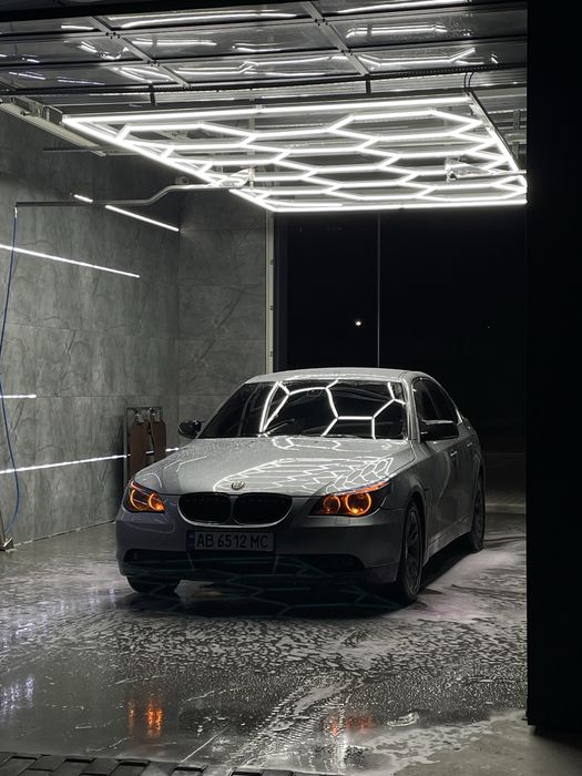 Bmw 5 e60 2003  2.2