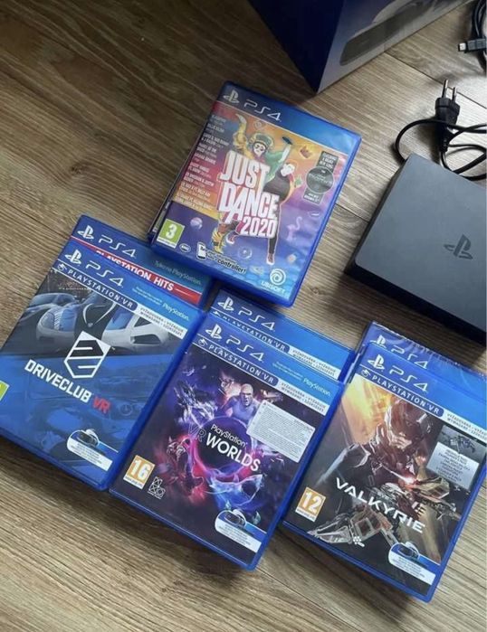 Gogle VR V2 PlayStation 4 + Kamera + Move + Gry