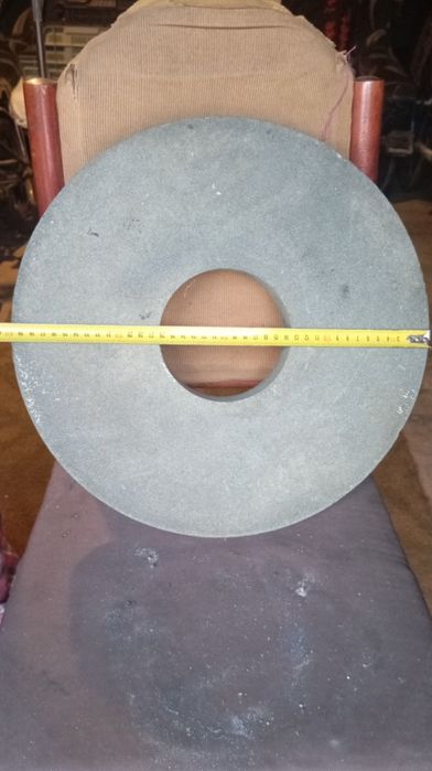 Круг наждачний зелений